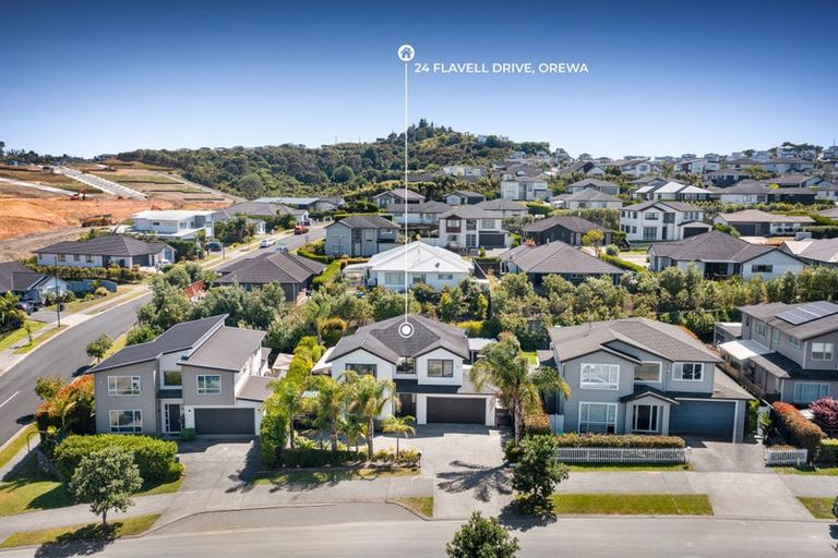 Photo of property in 24 Flavell Drive, Orewa, 0931