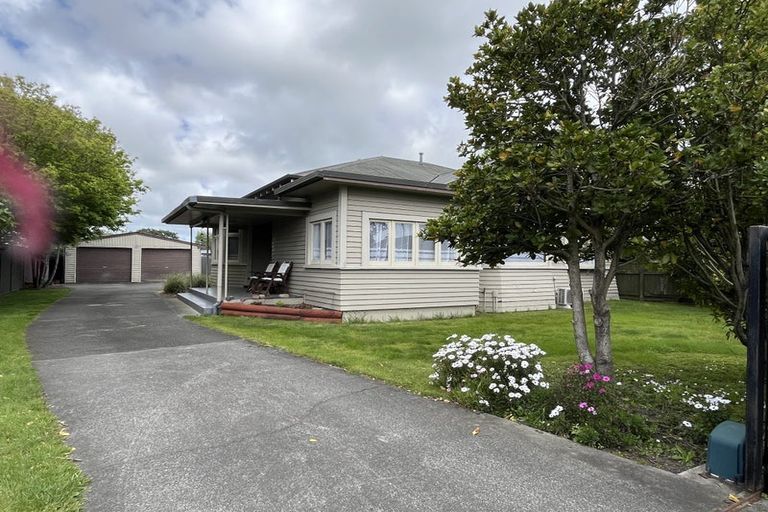 Photo of property in 376 College Street, Hokowhitu, Palmerston North, 4410