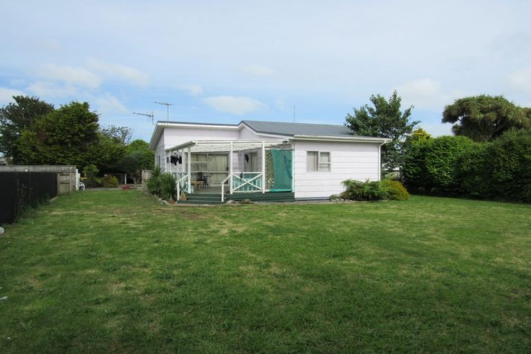 Photo of property in 23 Dixon Avenue, Hawera, 4610