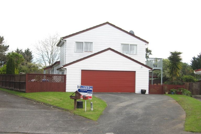 Photo of property in 25 Oakmont Place, Wattle Downs, Auckland, 2103