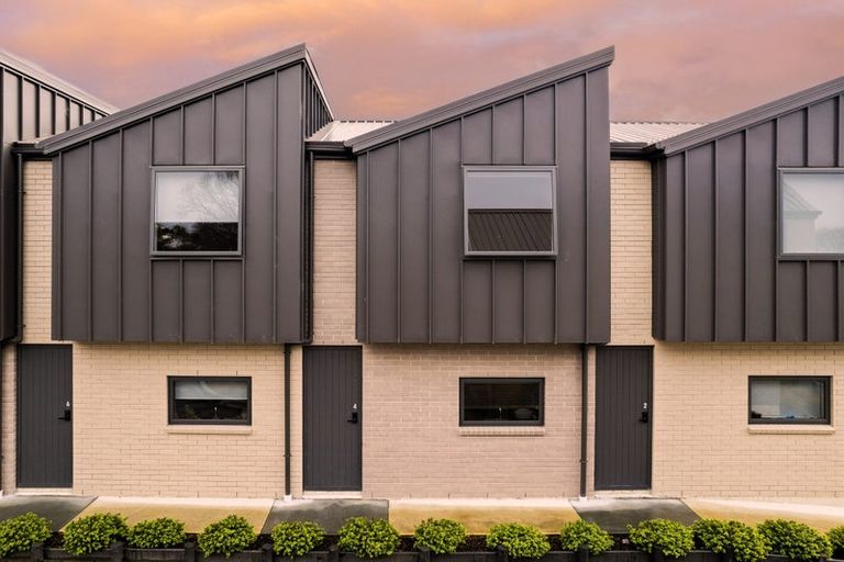 Photo of property in 4 Dallas Lane, Caversham, Dunedin, 9012