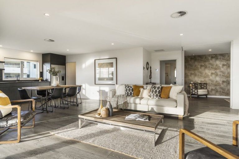 Photo of property in 357b Oceanbeach Road, Mount Maunganui, 3116