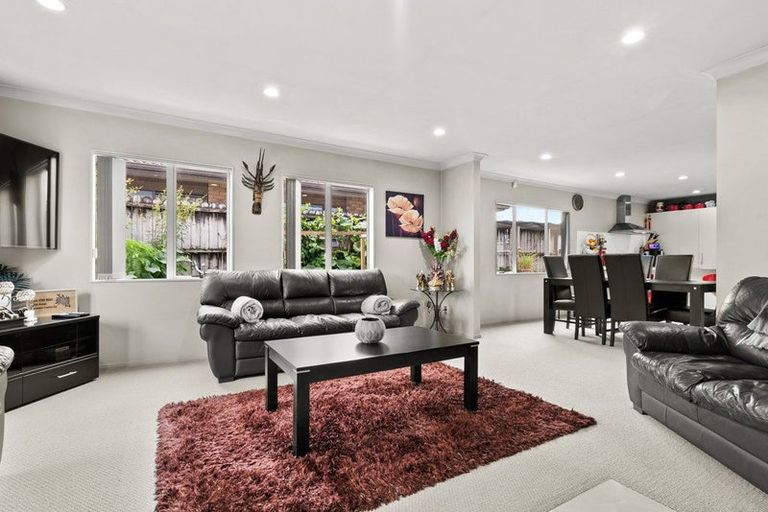 Photo of property in 9 Imjin Place, Papakura, 2110