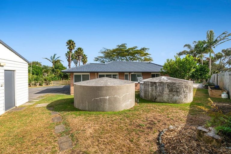 Photo of property in 47 Shelly Beach Road, Shelly Beach, Helensville, 0874