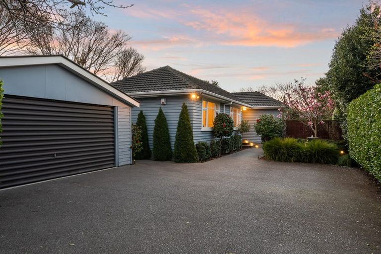 Photo of property in 47 Charlcott Street, Burnside, Christchurch, 8053