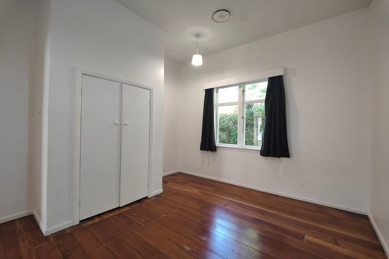 Photo of property in 51 Weld Street, Wadestown, Wellington, 6012
