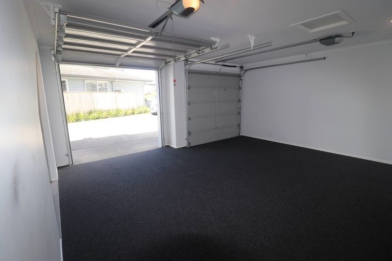 Photo of property in 109 Mackay Drive, Greenhithe, Auckland, 0632