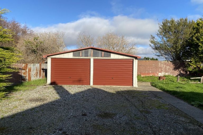 Photo of property in 117 Bay Road, Grasmere, Invercargill, 9810