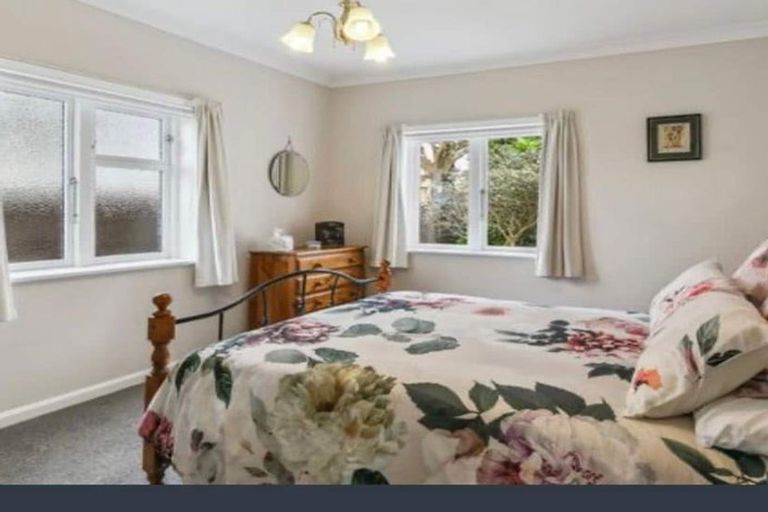 Photo of property in 465 Broadway, Miramar, Wellington, 6022