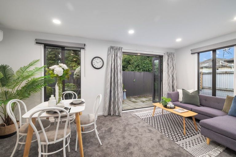 Photo of property in 65c Cleveland Street, Edgeware, Christchurch, 8013