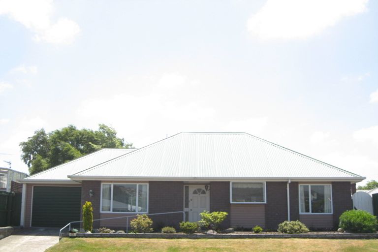 Photo of property in 99 Roberta Drive, Somerfield, Christchurch, 8024