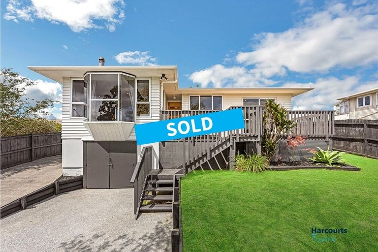 Photo of property in 1/52 Harrington Road, Henderson, Auckland, 0610