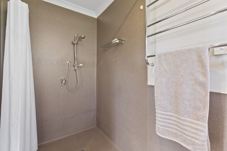 Photo of property in 59 Karamea Street, Whalers Gate, New Plymouth, 4310