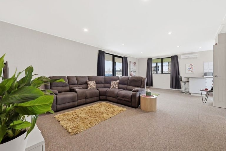 Photo of property in 62d Carlyle Road, Mosgiel, 9024