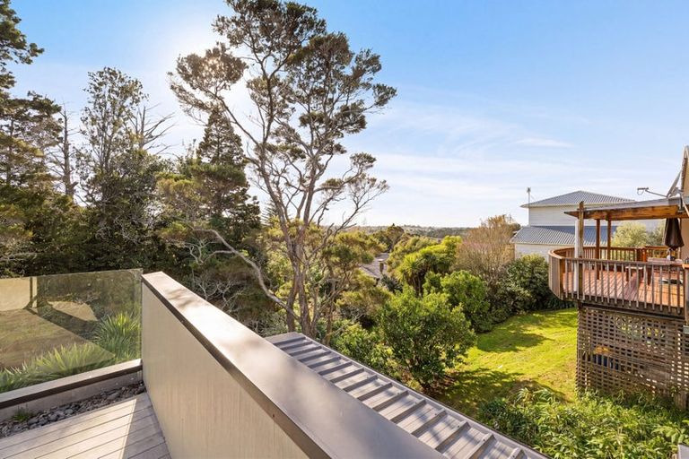 Photo of property in 40a Verran Road, Birkdale, Auckland, 0626