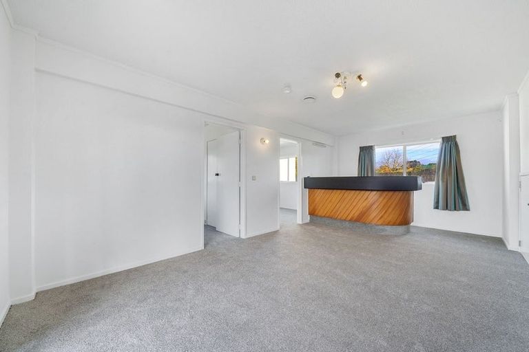 Photo of property in 6 Deacon Road, Riverhead, Kumeu, 0892