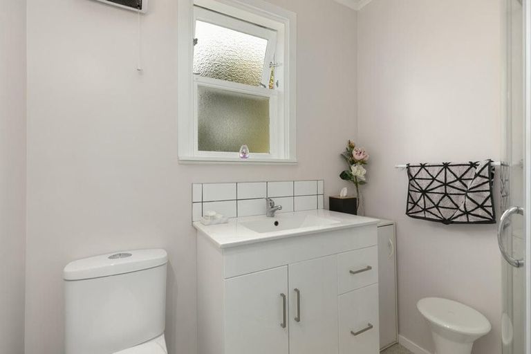 Photo of property in 13 Foster Street, Taita, Lower Hutt, 5011