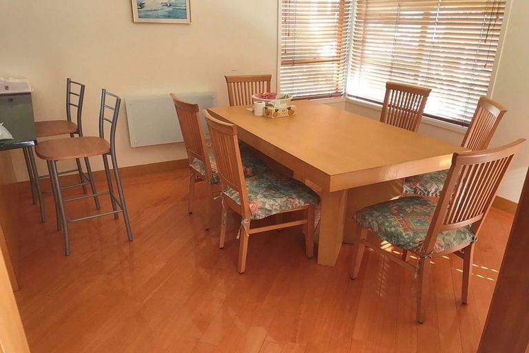 Photo of property in 26 Andrea Place, Sunnyhills, Auckland, 2010