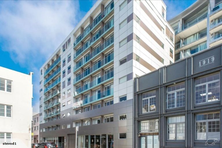 Photo of property in Monvie Apartments, 805/15 Holland Street, Te Aro, Wellington, 6011