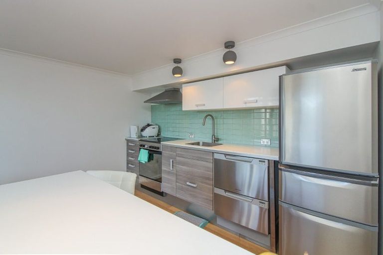 Photo of property in 46 Lohia Street, Khandallah, Wellington, 6035