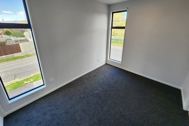 Photo of property in 317 Linwood Avenue, Linwood, Christchurch, 8062