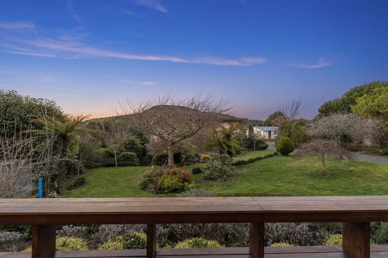 Photo of property in 31 Te Waaka Terrace, Kuratau, Turangi, 3381