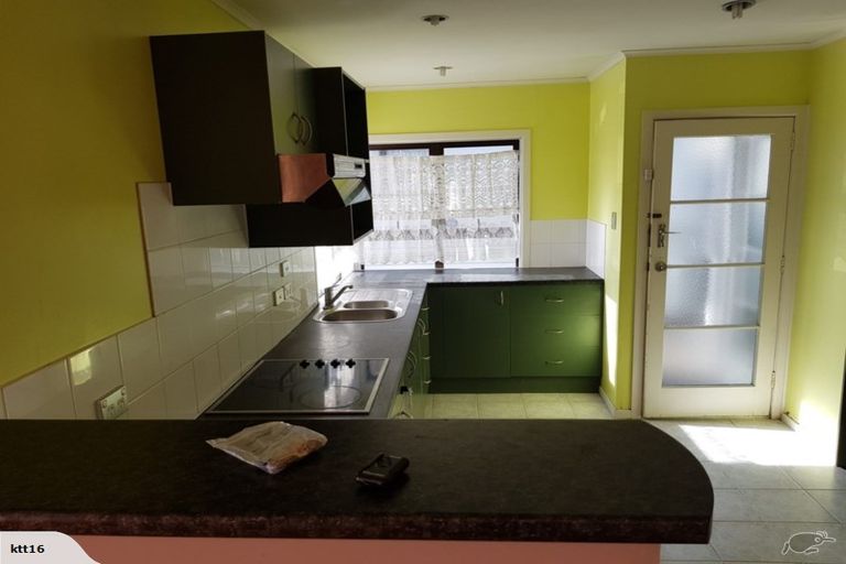 Photo of property in 37 Graeme Avenue, Mangere East, Auckland, 2024