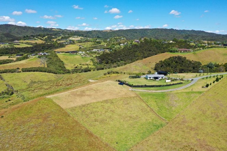 Photo of property in 119a Heatherlea Drive, Ruakaka, 0171