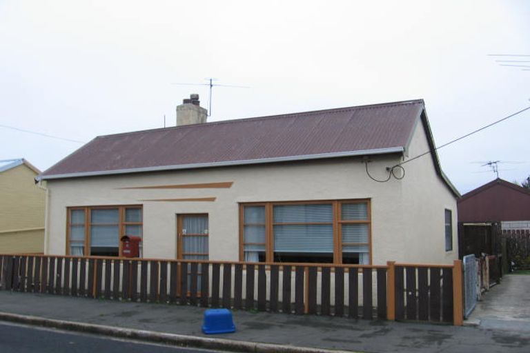 Photo of property in 62 Fingall Street, South Dunedin, Dunedin, 9012