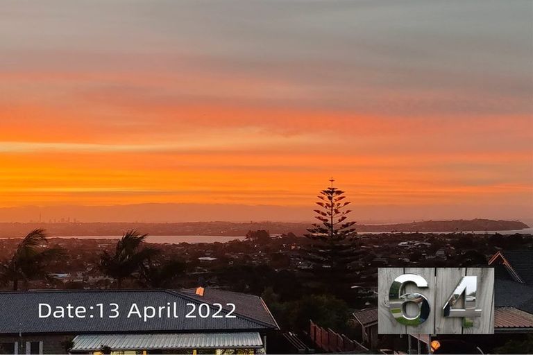 Photo of property in 64 Bleakhouse Road, Bucklands Beach, Auckland, 2014