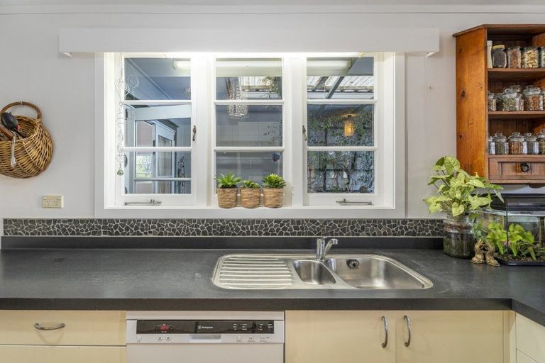 Photo of property in 11 Dundas Street, Whitianga, 3510