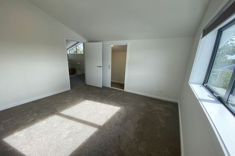 Photo of property in 16 Martin Street, Palmerston North, 4414