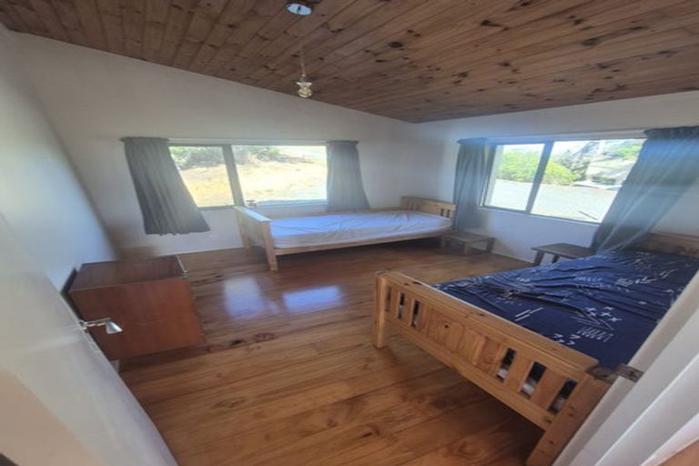 Photo of property in 68 Kiwi Bush Lane, Ngunguru, Whangarei, 0173