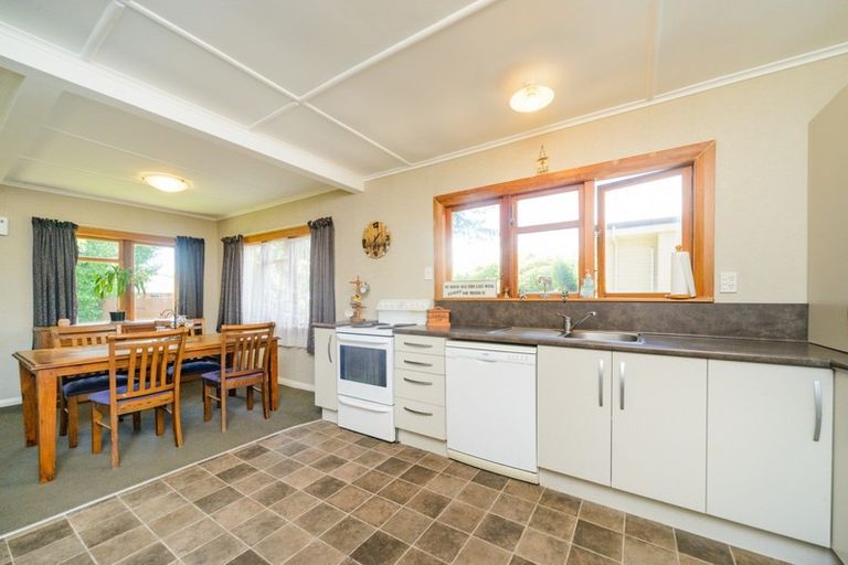 Photo of property in 26 Keeling Street, West End, Palmerston North, 4412