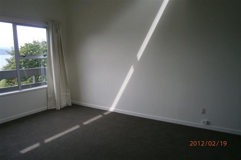 Photo of property in 1/82 Barnard Street, Wadestown, Wellington, 6012