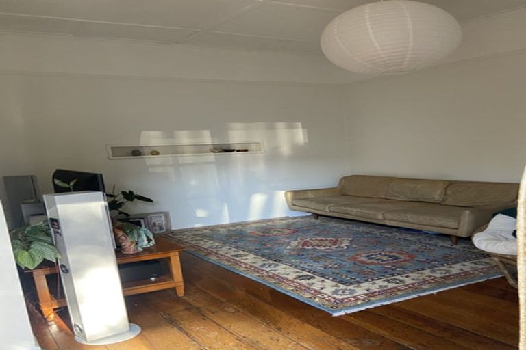 Photo of property in 13 Stanley Street, Berhampore, Wellington, 6023