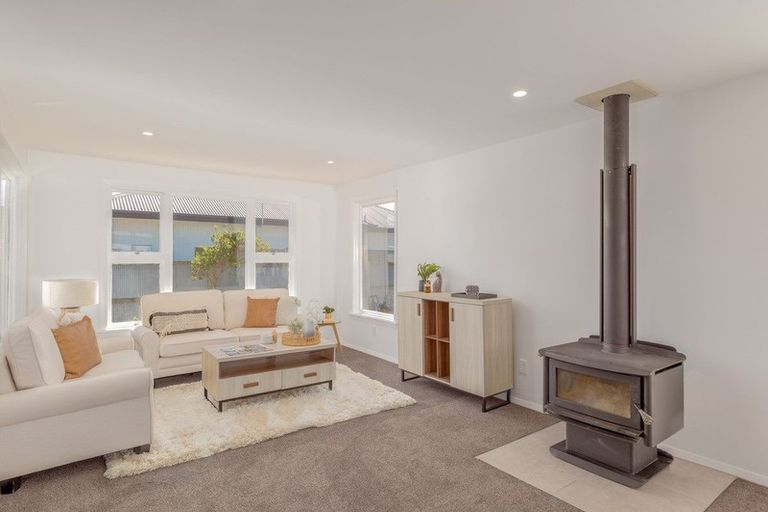 Photo of property in 95 Palmers Road, New Brighton, Christchurch, 8083