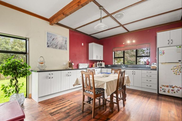 Photo of property in 325 Kumeroa Road, Kumeroa, Woodville, 4997