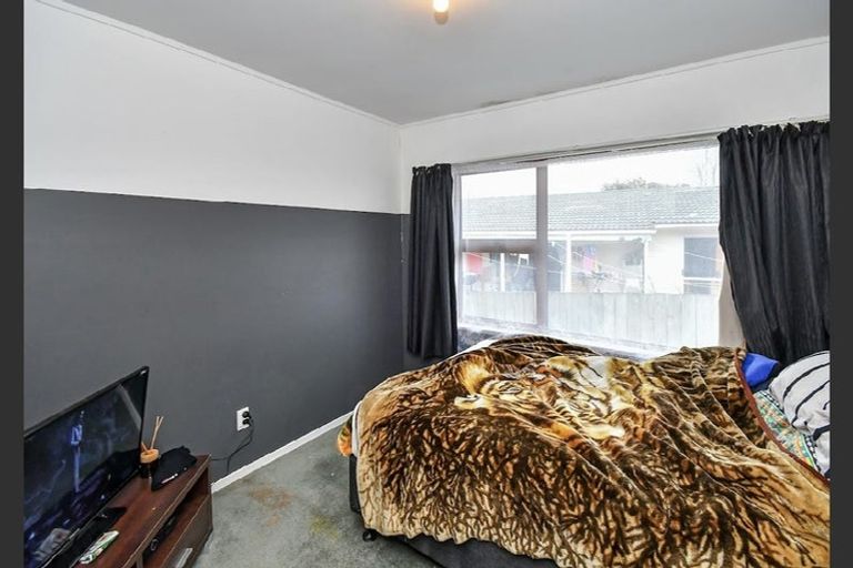 Photo of property in 12 Huber Street, Weymouth, Auckland, 2103