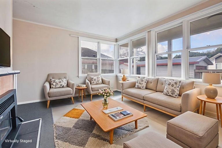 Photo of property in 30 Hooker Avenue, Bryndwr, Christchurch, 8053