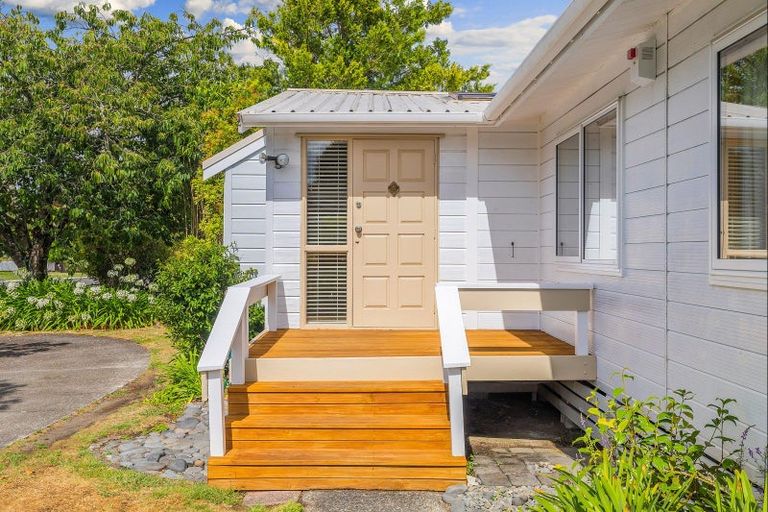 Photo of property in 64 Rangipoia Place, Turangi, 3334