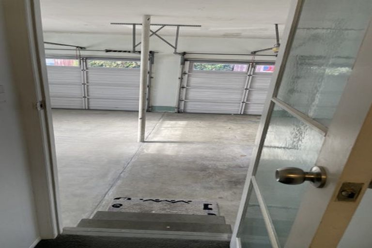 Photo of property in 125 Ridge Road, Howick, Auckland, 2014