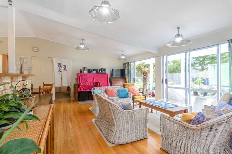 Photo of property in 109 Nile Road, Milford, Auckland, 0620