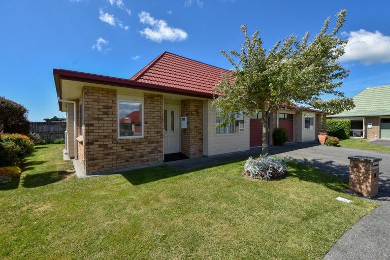 Photo of property in Villa Estate, 41/55 Armstrong Avenue, Carterton, 5713