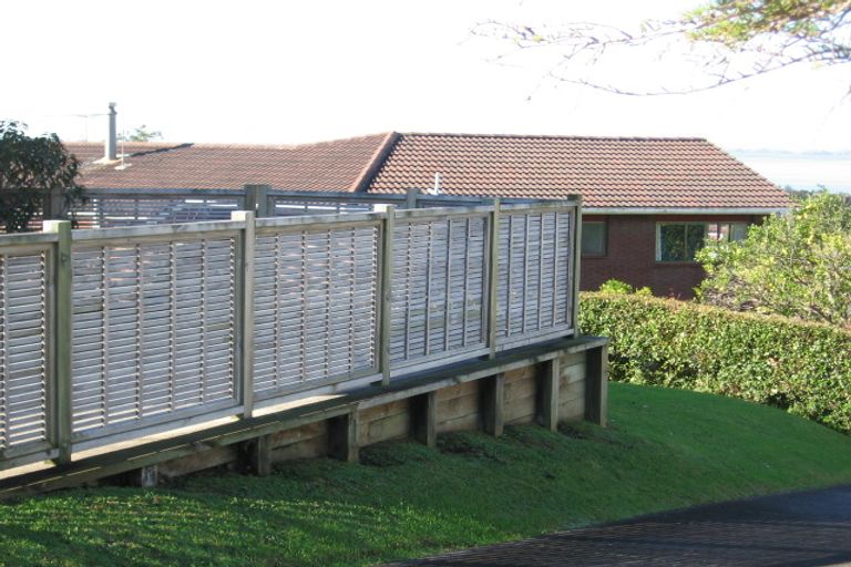 Photo of property in 16 Tudor Place, Mairangi Bay, Auckland, 0630