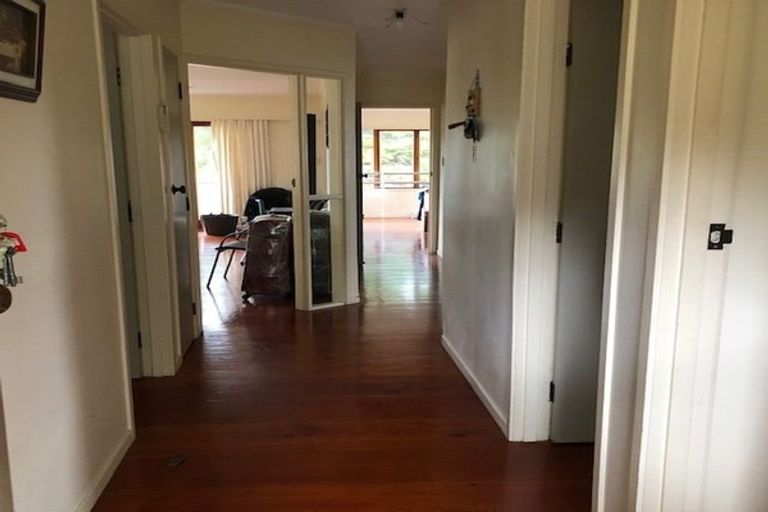 Photo of property in 18 Vienna Place, Birkenhead, Auckland, 0626