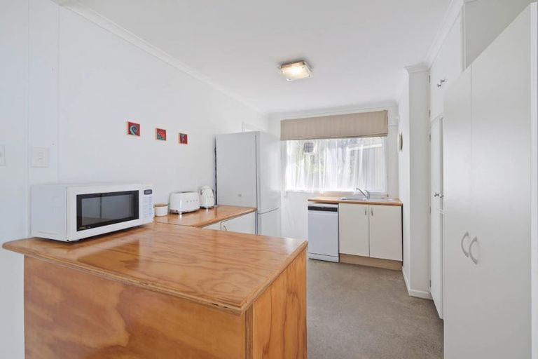 Photo of property in 59 Torkar Road, Clarks Beach, 2122