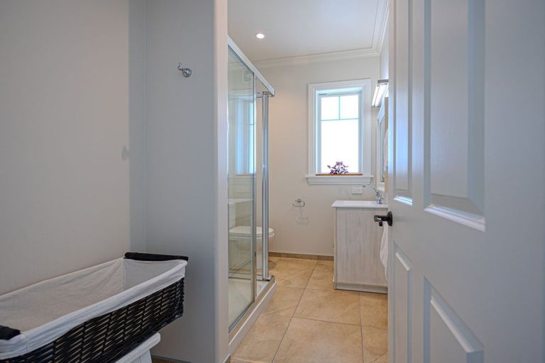 Photo of property in 80b Hackthorne Road, Cashmere, Christchurch, 8022