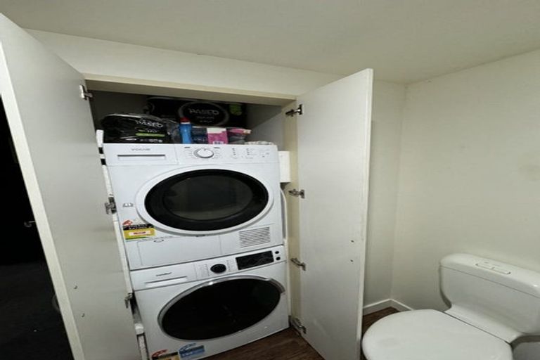 Photo of property in 12/30 Mathesons Road, Phillipstown, Christchurch, 8011