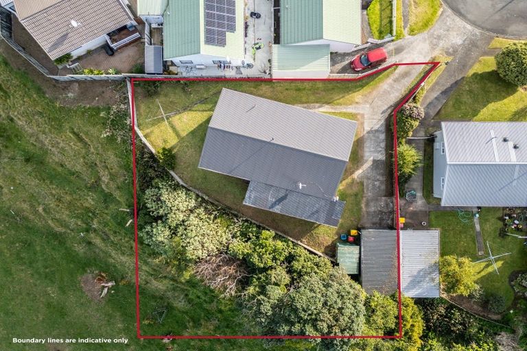 Photo of property in 7 Kelvin Place, Westown, New Plymouth, 4310